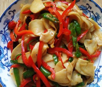青红椒炒杏鲍菇