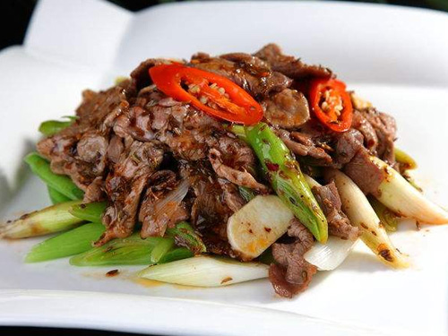 葱爆羊肉片