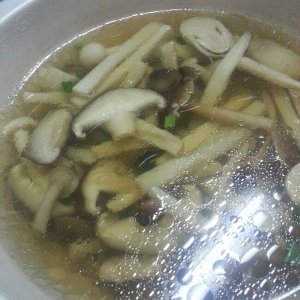 东莞饭堂承包野菌汤火锅汤底