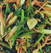 胡萝卜炒菠菜
